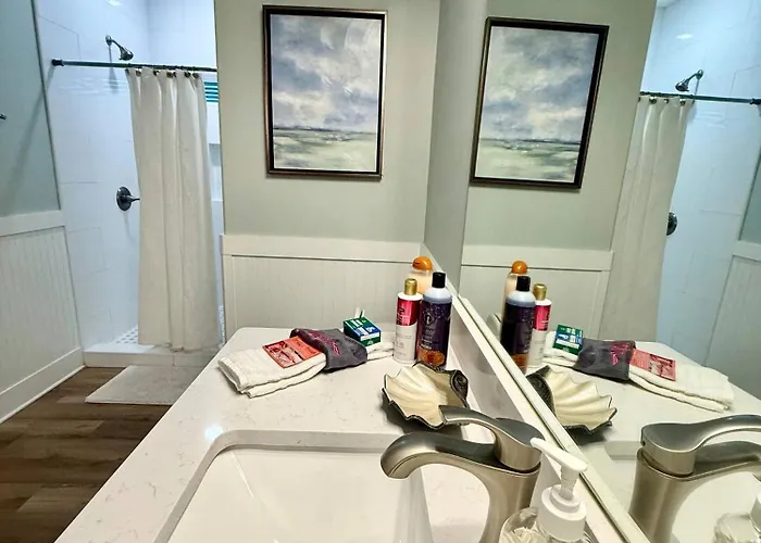 Relax In Style At Rookery 3 House *